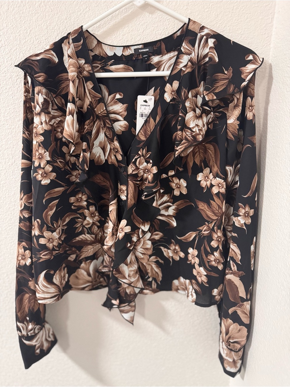 NWT Express Black Floral Ruffle V-Neck Blouse with Brown Floral Print
